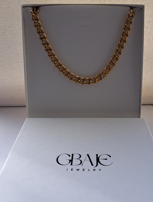 gold curb chin necklace